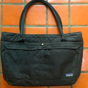 Patagonia shoulder bag
